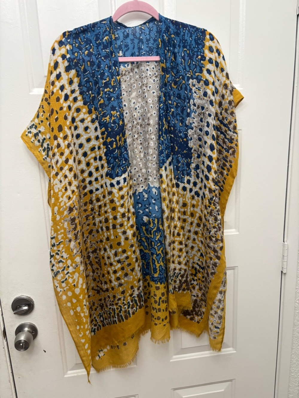 Light Blue & Yellow Leopard Open-Front Women’s Sweater Kimono - Picture 2 of 6